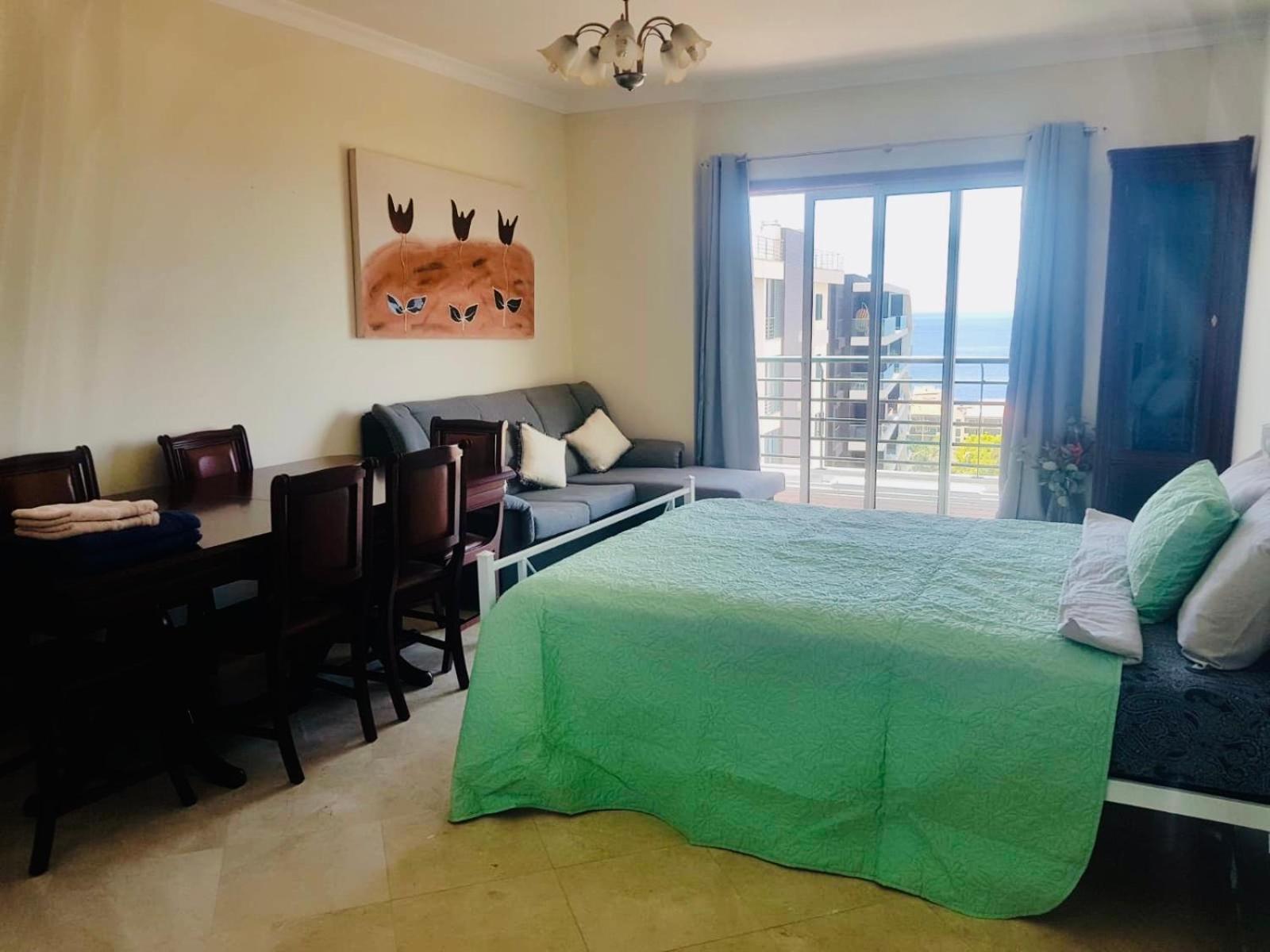 Plaza Near Forum Madeira - Rooms For Rent Funchal  Extérieur photo